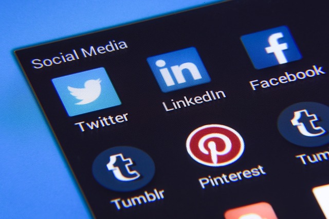 3 วิธีในการใช้ Social Media สำหรับการบริหารลูกค้าสัมพันธ์
